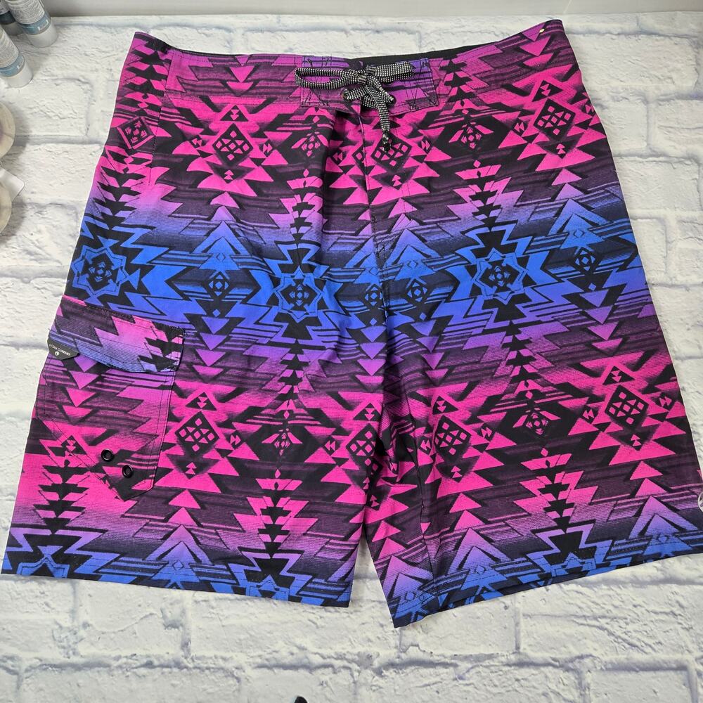 Ocean Current Next Flex Geometric Purple Blue Board Shorts size 36 FLAWED